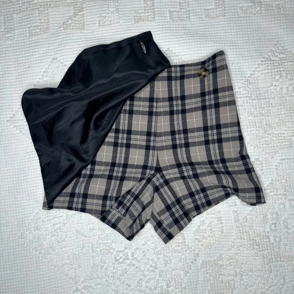 NWT Franki by Francesca's Girl's Plaid Preppy Mini Skort Size Youth 8 Holiday - Picture 3 of 5